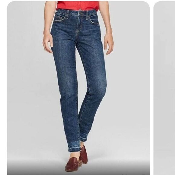 Universal Thread mid-rise Boyfriend jeans, raw edge hem, size 12/31. M - Picture 1 of 8